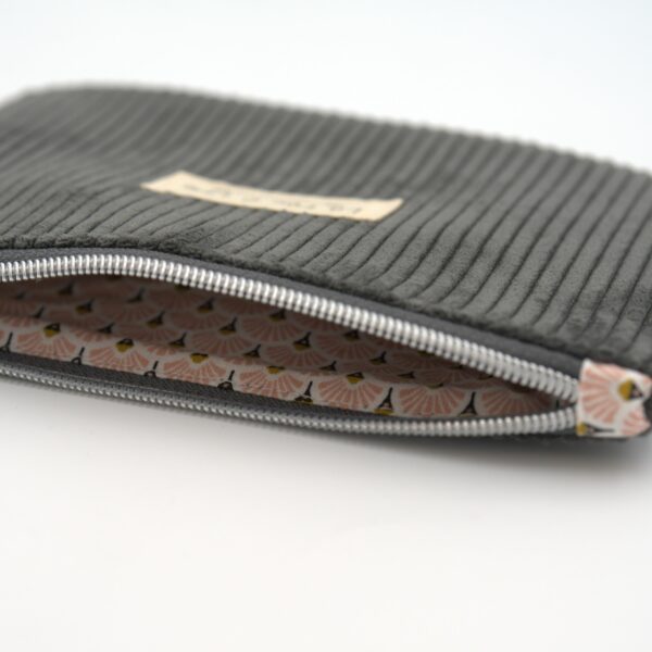 Trousse en velours anthracite